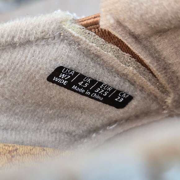 Spenco Clogs Womens Sz 7 Wide Fit Tan Suede Minimalist Comfort Slip On Mule Shoe - Picture 8 of 10